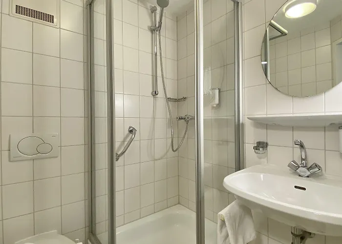 Russmann & Living 3* Goldbach (Bavaria)