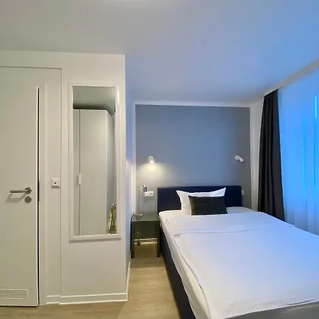 Hotel Russmann & Living 3*