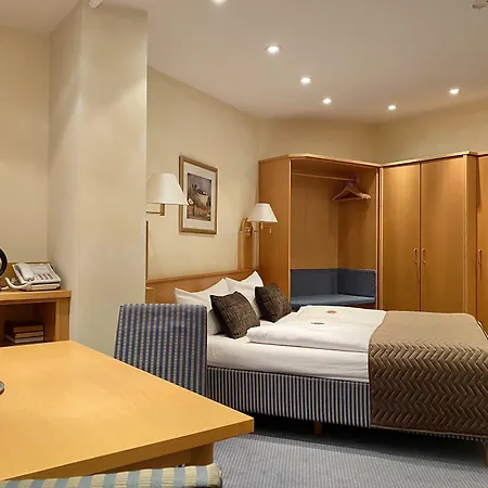 Hotel Russmann & Living 3*