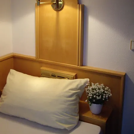 Russmann & Living Hotel 3*