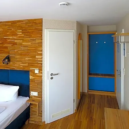Russmann & Living Hotel Goldbach (Bavaria)